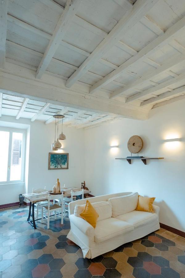 Domus Superior Navona - Pantheon Apartment Рим Екстериор снимка